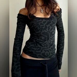 Lace Leopard Print Fake Two Piece Long Sleeves Tee sz Small